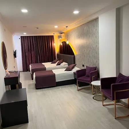 Karikatür Bi Hotel Alanya