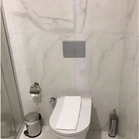 Hotel Karikatür Bi 4*