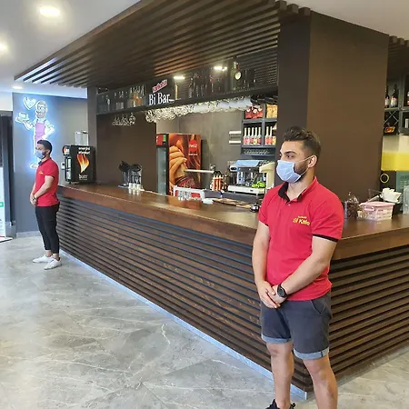 Karikatür Bi 4* Alanya