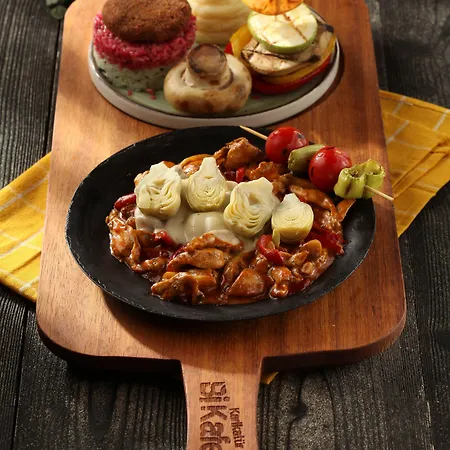 Karikatür Bi 4* Alanya