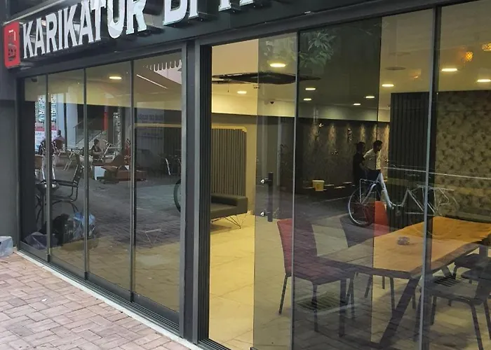 Hotel Karikatuer Bi Alanya