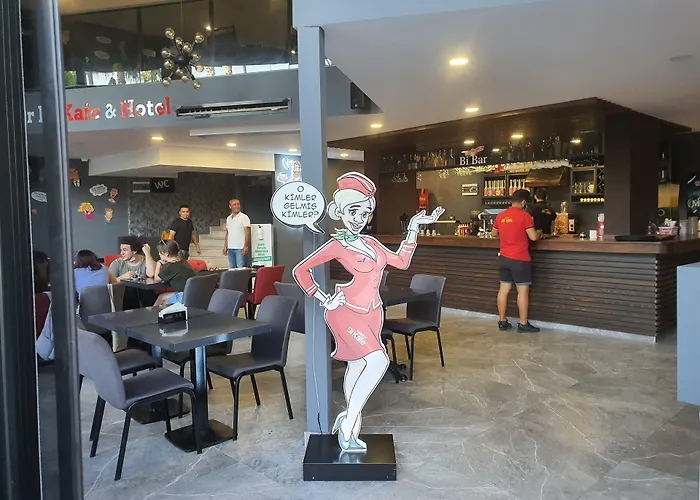 Karikatür Bi Hotel 4*