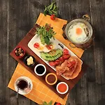 Hotel Karikatuer Bi