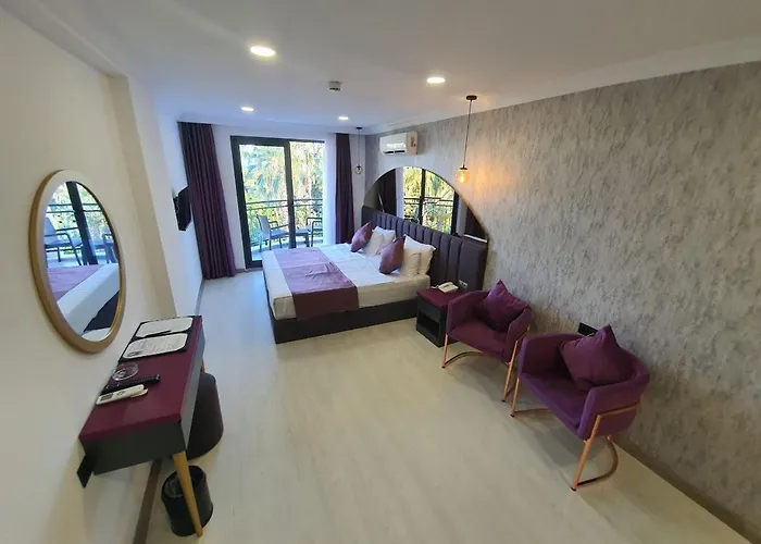 Hotel Karikatuer Bi 4*