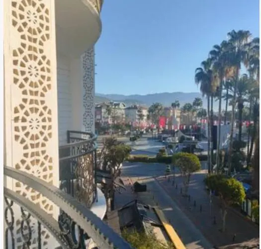 Hotel Karikatuer Bi Alanya