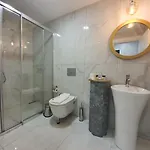 Karikatuer Bi Готель 4*