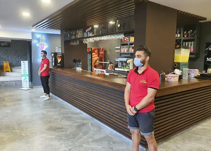 Karikatuer Bi 4* Alanya